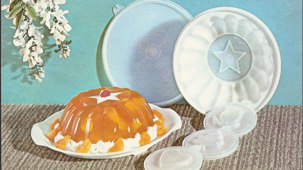 Vintage Tupperware Star And Tulip Jello Mold Baking Containers – Shop Cool  Vintage Decor
