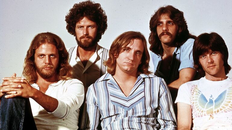 Photo of Glenn FREY and Joe WALSH and Don HENLEY and Don FELDER and EAGLES and Randy MEISNER; L-R: Don Felder, Don Henley, Joe Walsh, Glenn Frey, Randy Meisner - posed, studio, group shot - Hotel California era
