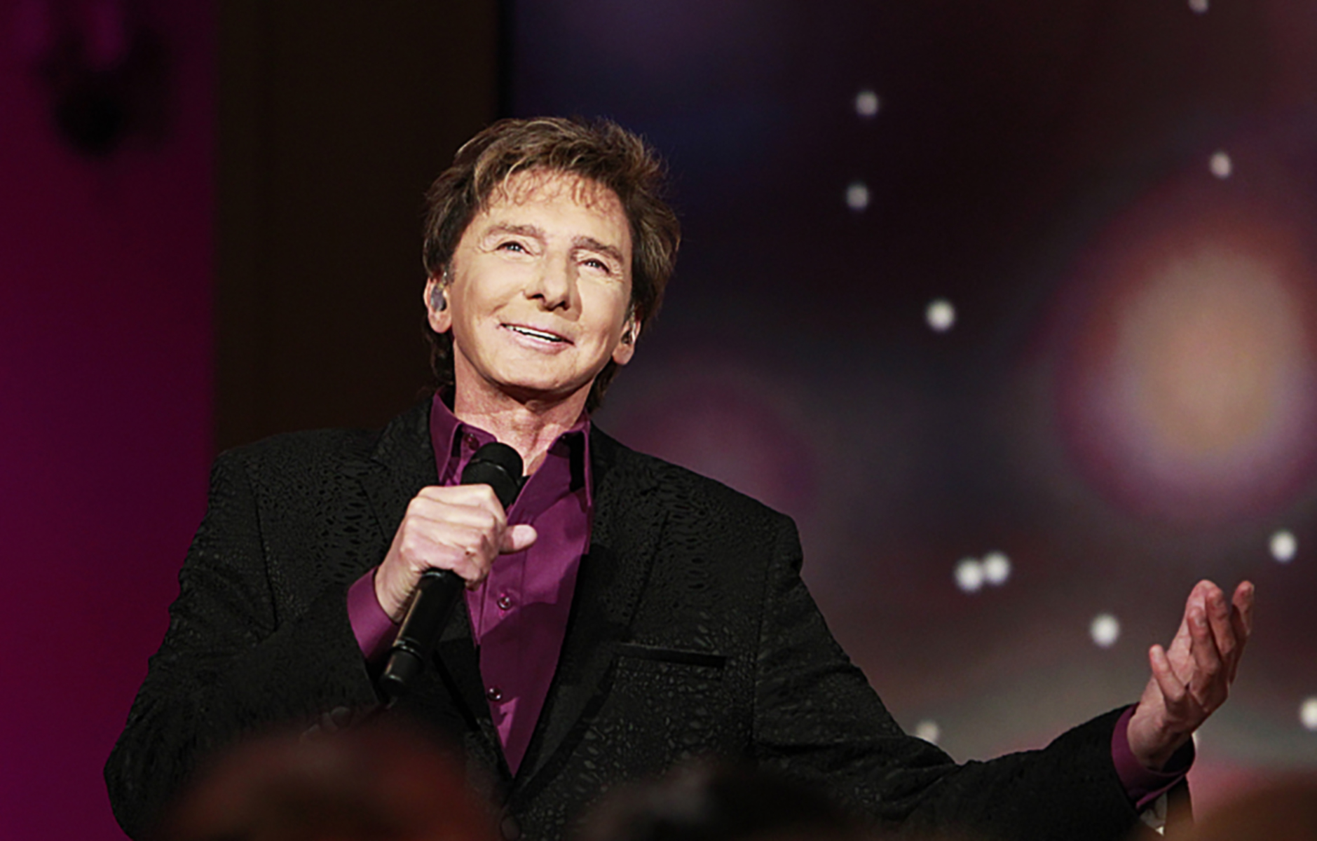 Everything We Know About Barry Manilow's Longtime Husband Garry Kief