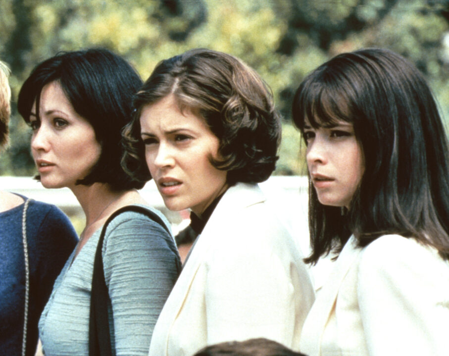 CHARMED, (from left): Shannen Doherty, Alyssa Milano, Holly Marie Combs, 1998-2006.