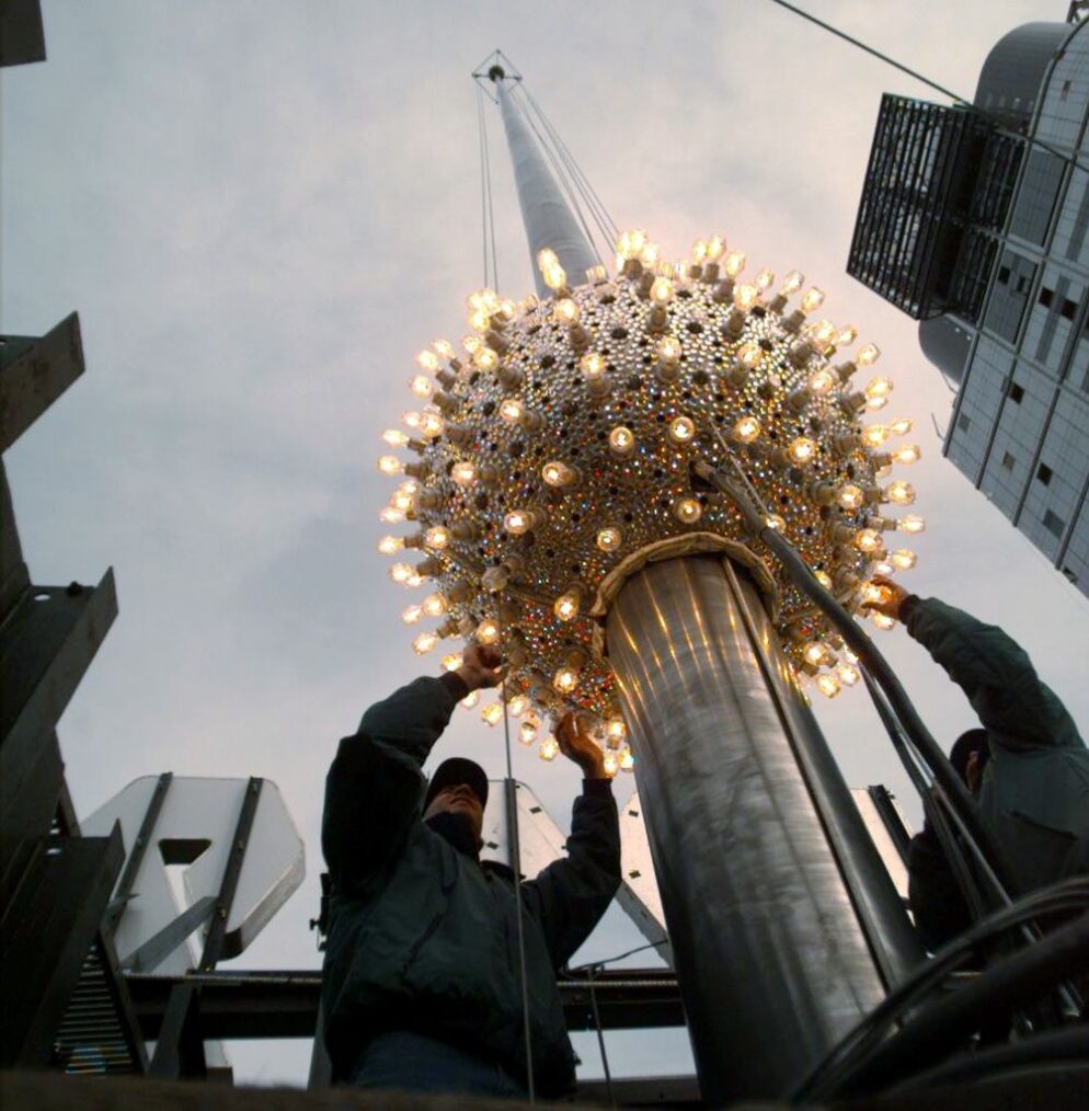 When Was The First New Years Eve Ball Drop In Times Square The Answer