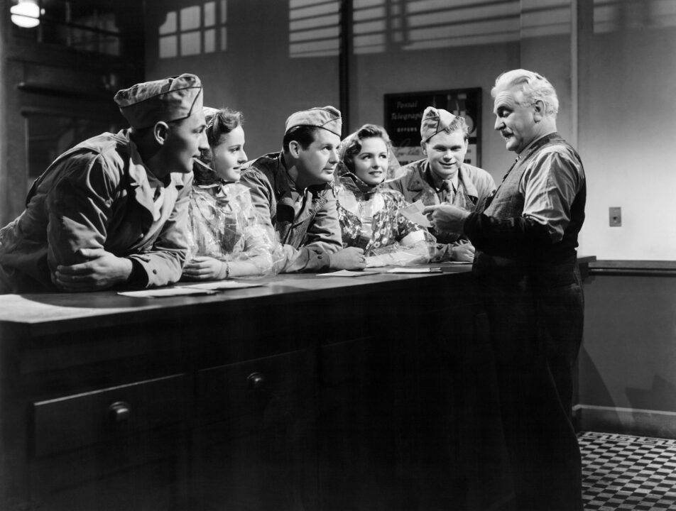 THE HUMAN COMEDY, Robert Mitchum, Dorothy Morris, Don DeFore, Donna Reed, Barry Nelson, Frank Morgan, 1943