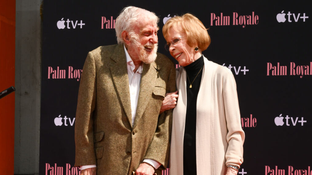 Dick Van Dyke and Carol Burnett at the Carol Burnett Hand and Footprint in Cement Ceremony held at the TCL Chinese Theatre on June 20, 2024 in Hollywood, California