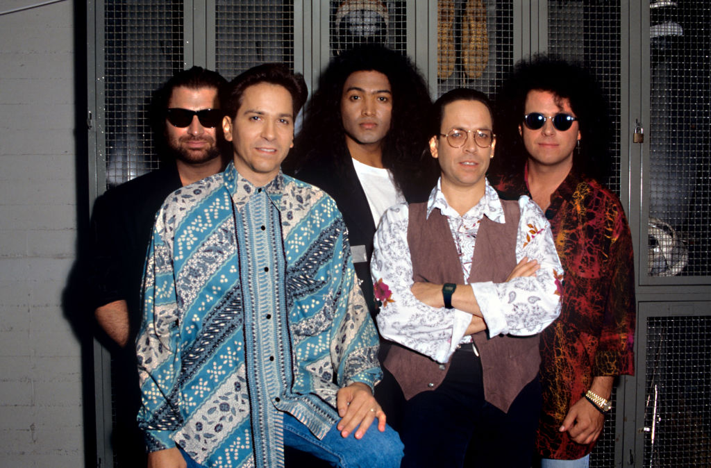 Toto (l-r): David Paich, Mike Porcaro, Jean-Michel Byron, Jeff Porcaro, Steve Lukather on 14.09.1990 in Saarbrücken