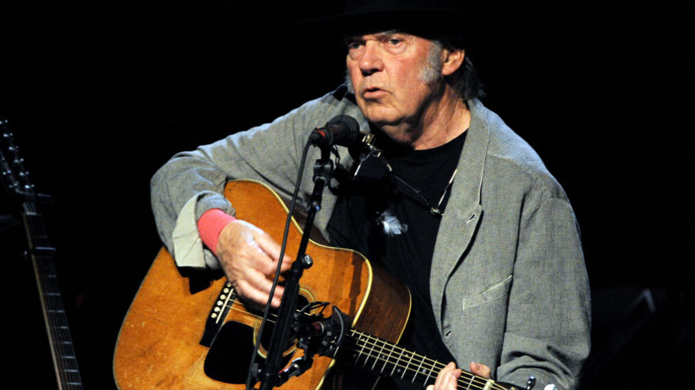 Singer/songwriter Neil Young performs at the Dolby Theatre on March 29, 2014 in Los Angeles, California