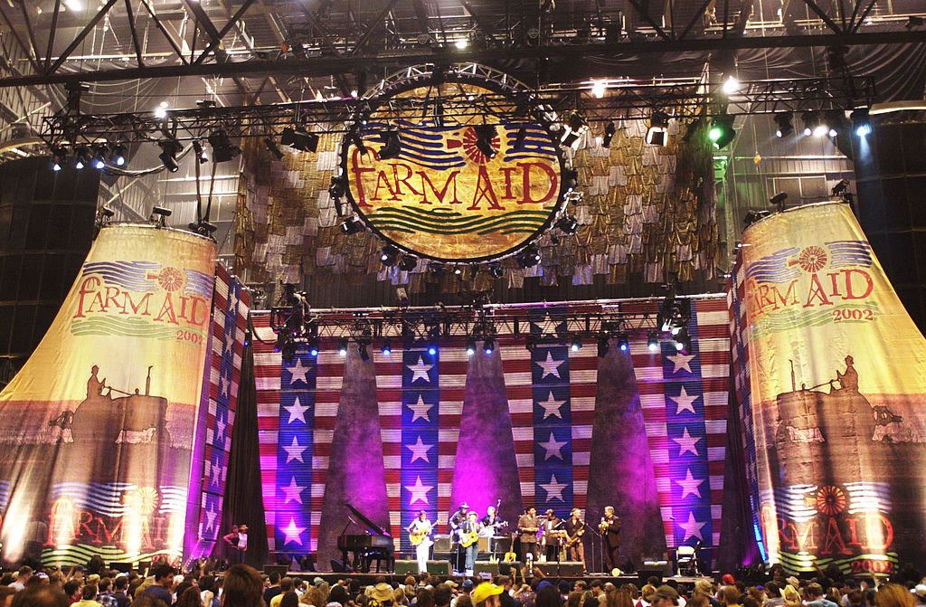 Willie Nelson continues to play even after the CMT telecast is over at the Farm Aid concert at the Post Gazette Pavilion September 21, 2002 in Burgettstown, Pennsylvania