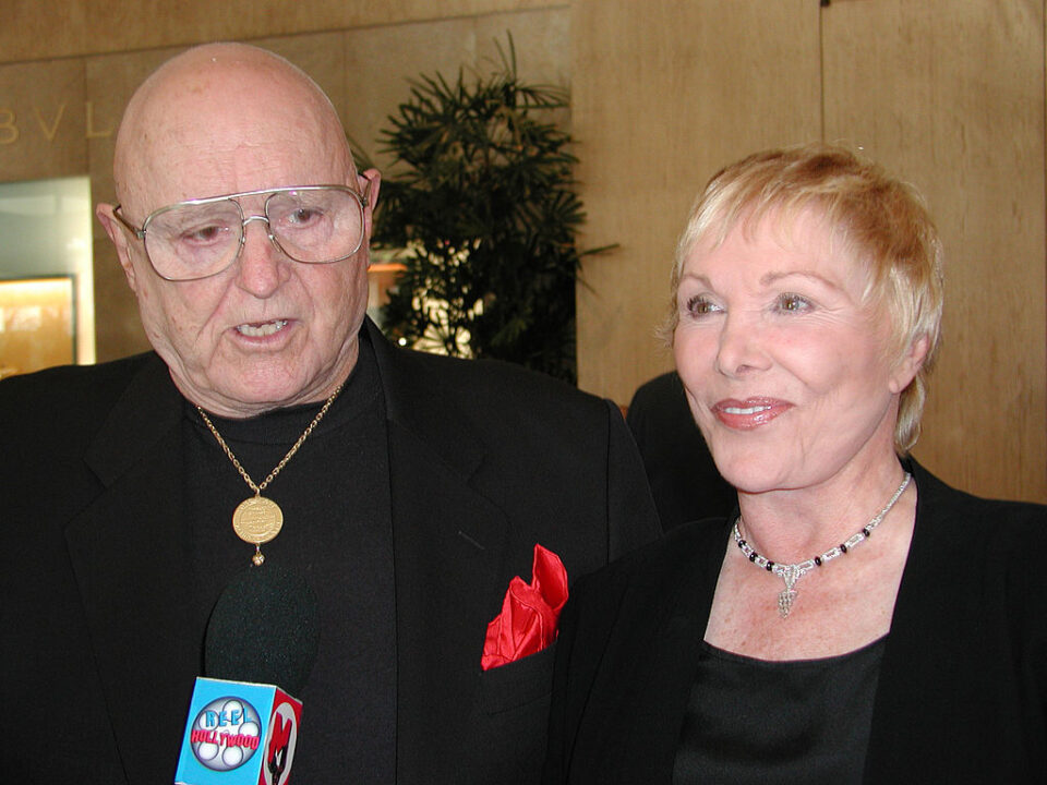 Actor Rod Steiger (1925-2002) and his wife, actress Joan Benedict, attend the 28th Annual Vision Awards on June 28, 2001 at the Beverly Hilton Hotel in Beverly Hills, CA. The 77-year-old Oscar winning actor died July 9, 2002 at a Los Angeles hospital of kidney failure and pneumonia