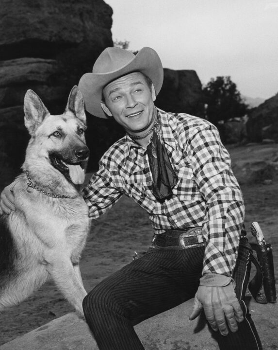 THE ROY ROGERS SHOW, From left: Bullet (the dog), Roy Rogers, 1951-1957