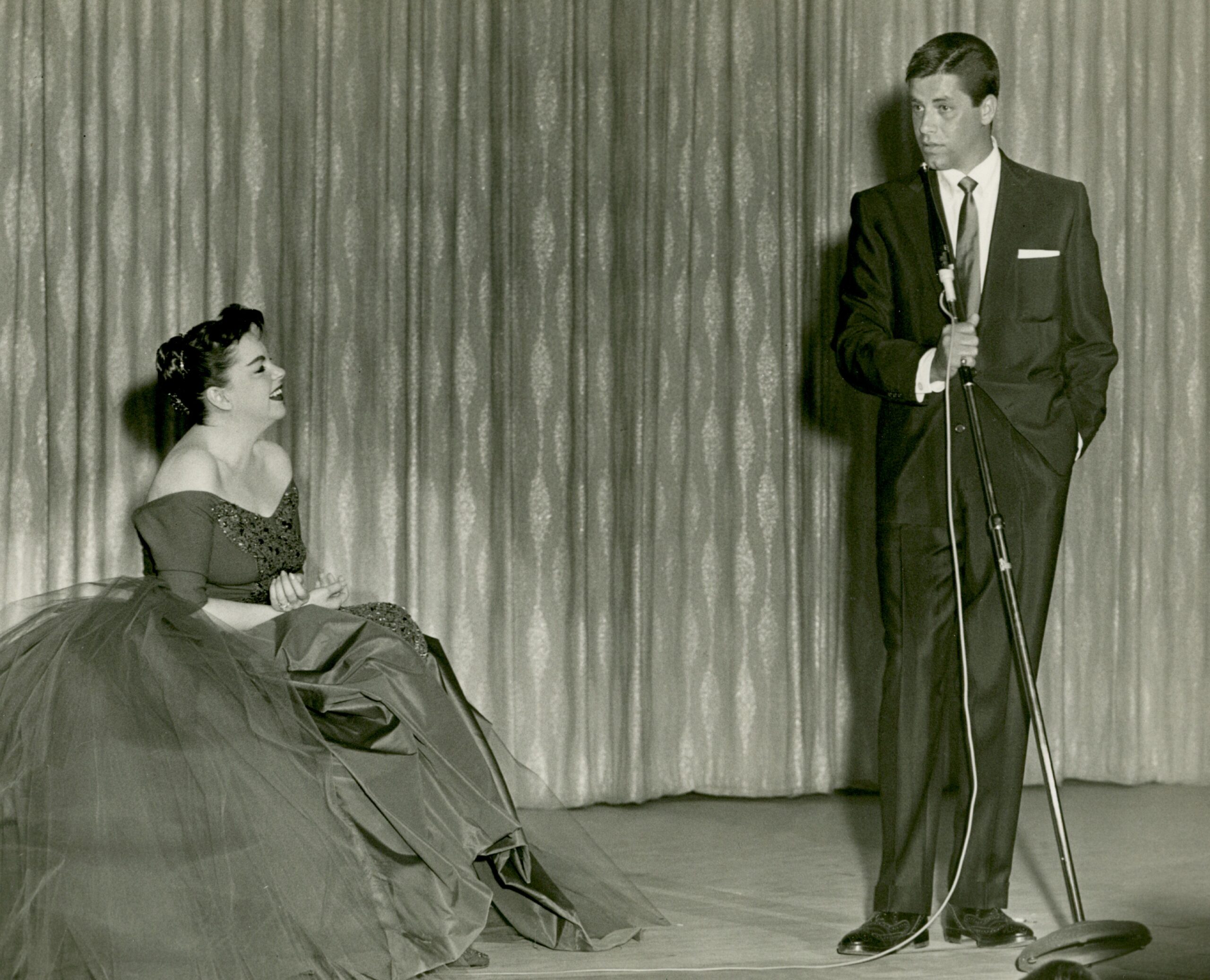 Copy of 4. Judy Garland sat on the stage as Jerry performed 1956