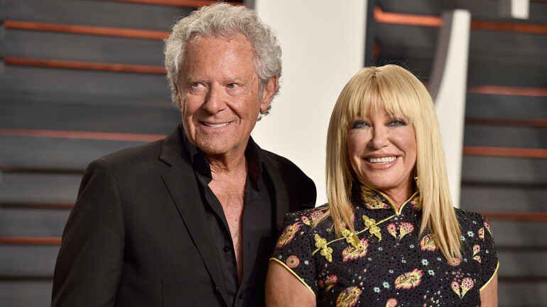 Producer Alan Hamel (L) and actress Suzanne Somers attend the 2016 Vanity Fair Oscar Party Hosted By Graydon Carter at the Wallis Annenberg Center for the Performing Arts on February 28, 2016 in Beverly Hills, California