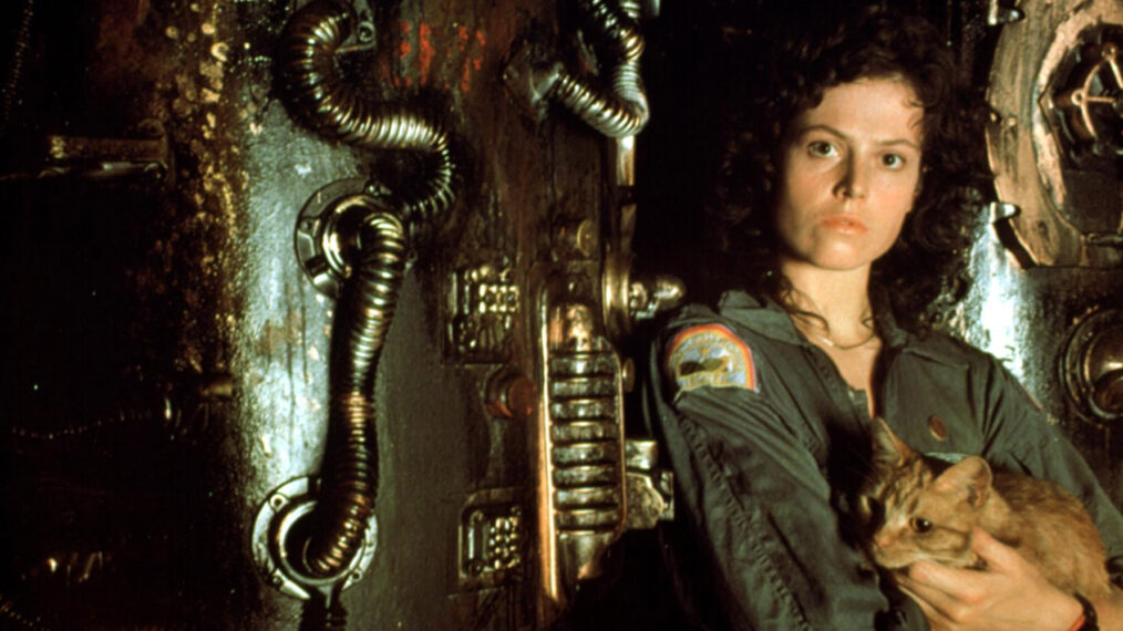 ALIEN, Sigourney Weaver, 1979 TM and Copyright © 20th Century Fox Film Corp. All rights reserved. Courtesy: Everett Collection.