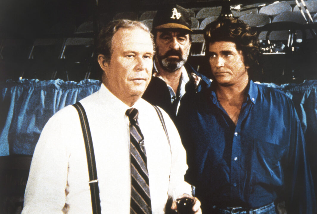 HIGHWAY TO HEAVEN, (from left): Ned Beatty, Victor French, Michael Landon, 'That's Our Dad', (Season 3, aired Oct. 29, 1986), 1984-89.