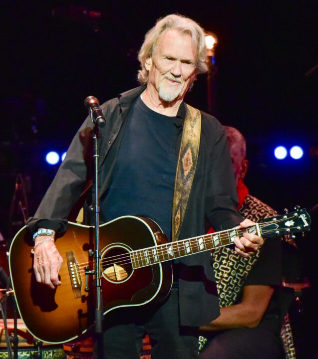 LOS ANGELES, CALIFORNIA - NOVEMBER 07: Kris Kristofferson performs onstage at JONI 75: A Birthday Celebration Live at Dorothy Chandler Pavilion on November 07, 2018 in Los Angeles, California. 