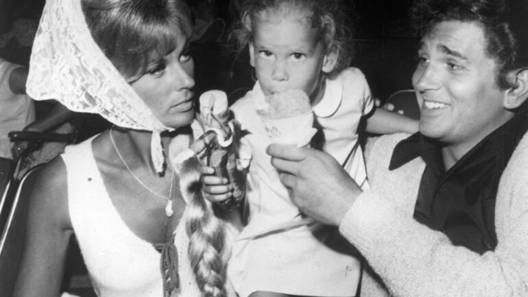 24th August 1965: US actor, director and writer Michael Landon, who plays a leading role in the TV series 'Bonanza', with his wife Lynn and their young daughter.