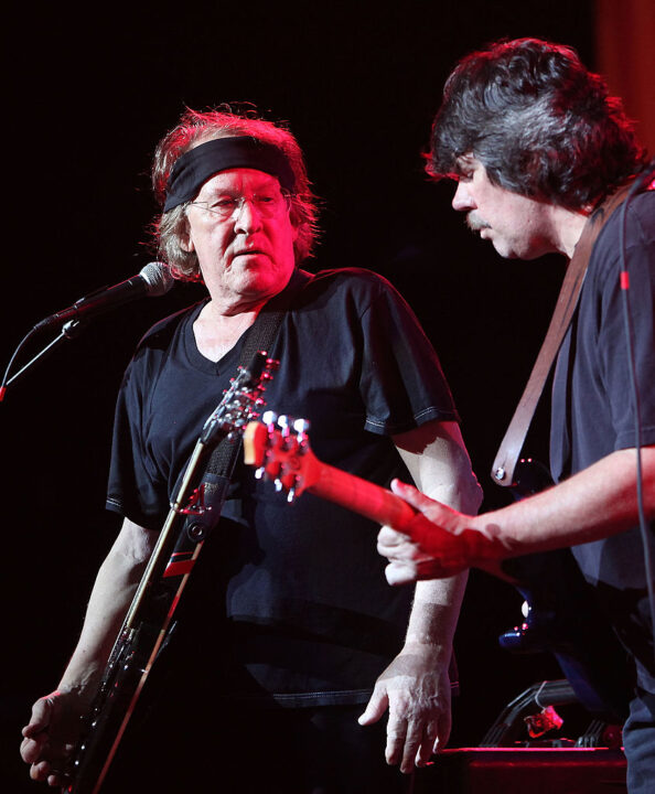 BETHEL, NY - AUGUST 15: Members of Jefferson Starship Paul Kantner (L) and Slick Aguilar perform at the concert marking the 40th anniversary of the Woodstock music festival August 15, 2009 in Bethel, New York. On August 15-17 in 1969 an estimated 400,000 music fans gathered on Max Yasgur's farm in Bethel, New York for one of the most celebrated music festivals ever. The 40th anniversary concert will take place tonight. 