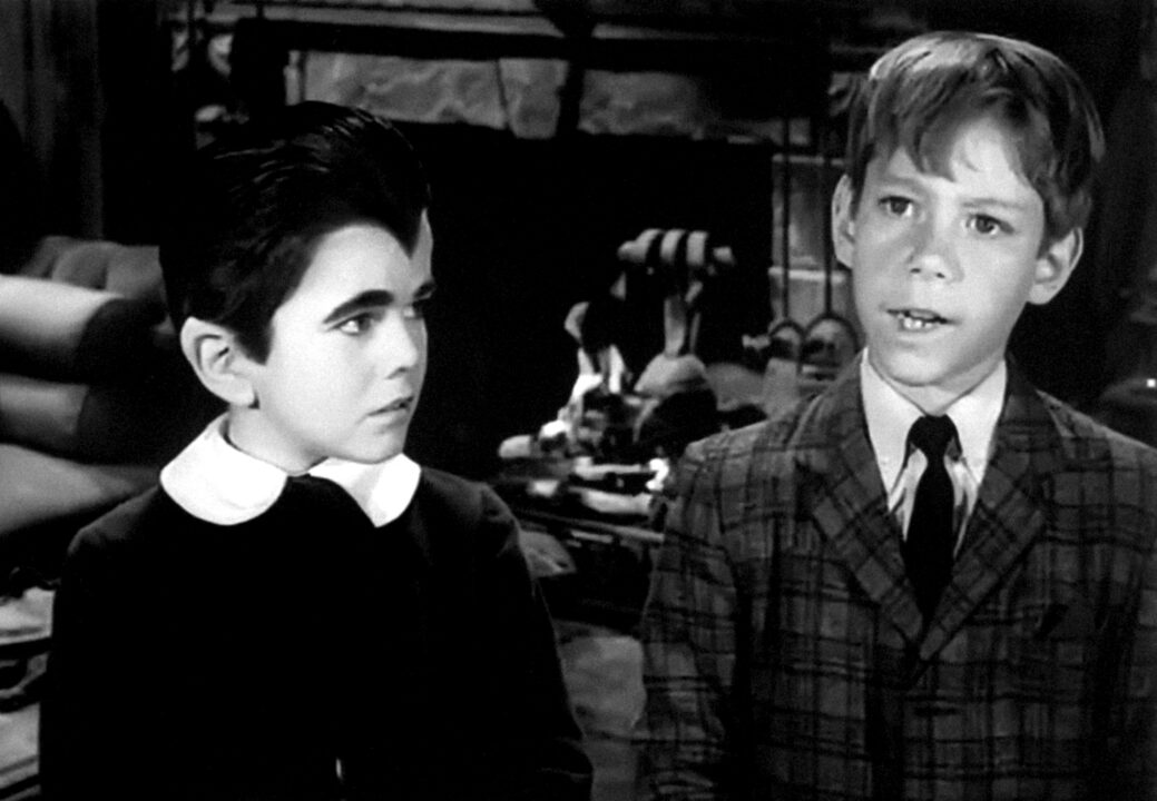 THE MUNSTERS, (from left): Butch Patrick, Billy Mumy, 'Come Back, Little Googie', (Season 1, aired March 11, 1965), 1964-1966.