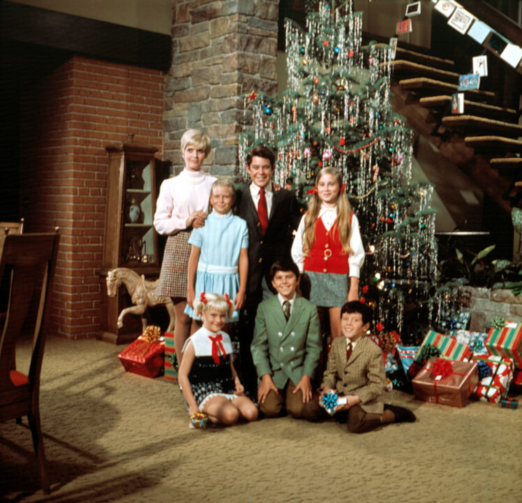 BRADY BUNCH, Florence Henderson, Eve Plumb, Barry Williams, Maureen McCormick, Susan Olsen, Christopher Knight, Mike Lookinland, (Season 1), 1969-74