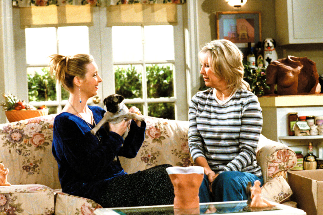 FRIENDS, Lisa Kudrow, Teri Garr, 'The One With The Jellyfish', (Season 4, epis. #401, aired 09/25/97), 1994-2004