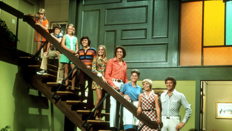 THE BRADY BUNCH, Susan Olsen, Mike Lookinland, Eve Plumb, Christopher Knight, Maureen McCormick, Barry Williams, Ann B. Davis, Florence Henderson, Robert Reed, (Season 4), 1969-74