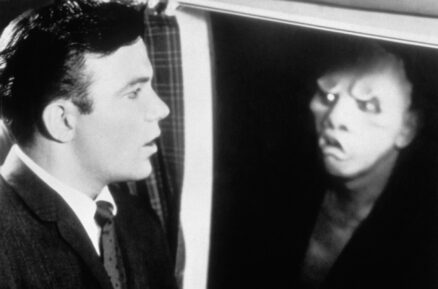 THE TWILIGHT ZONE, from left: William Shatner, 'Nick Cravat as the Gremlin, Nightmare At 20,000 Feet,' 10/11/63. Season 5