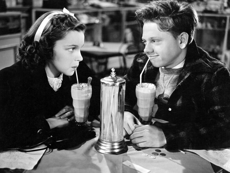 LOVE FINDS ANDY HARDY, Judy Garland, Mickey Rooney, 1938