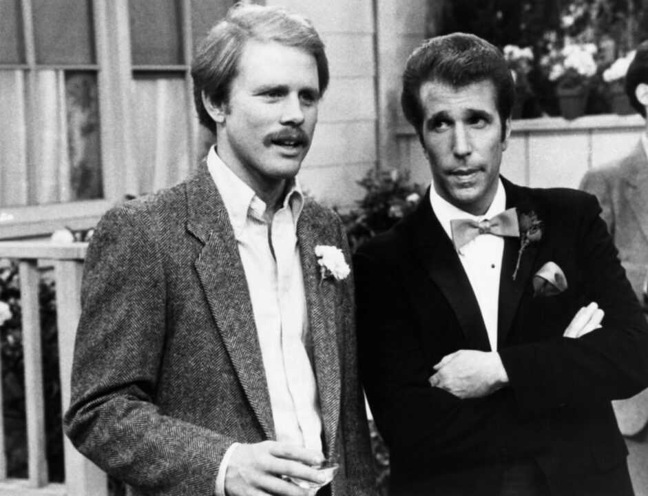 HAPPY DAYS, from left, Ron Howard, Henry Winkler, 'Passages,' aired May 8, 1984, 1974-84, 