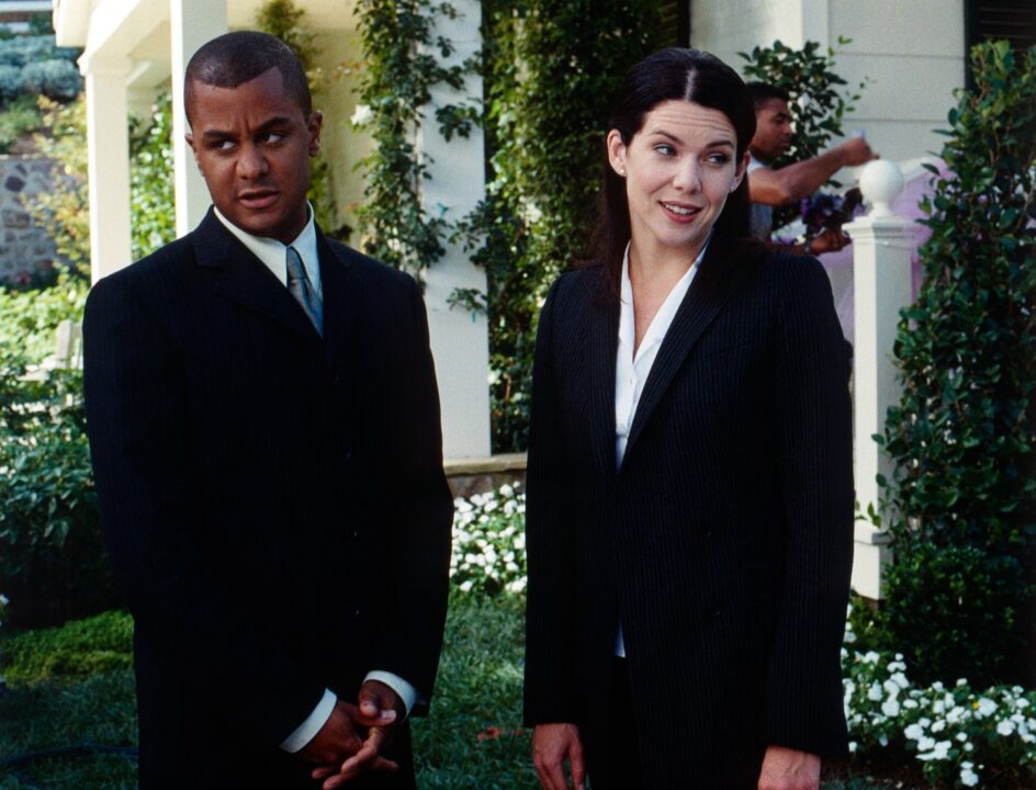 GILMORE GIRLS, from left: Yanic Truesdale, Lauren Graham, (2000), 2000-2007