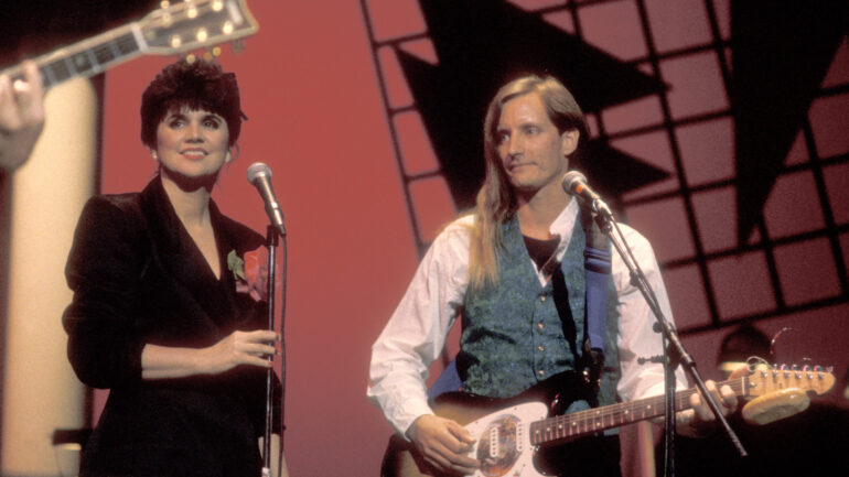 Musician Linda Ronstadt attends the VH-1's Fourth Annual Salute to the American Songwriter on December 3, 1988 at Wiltern Theatre in Los Angeles, California.