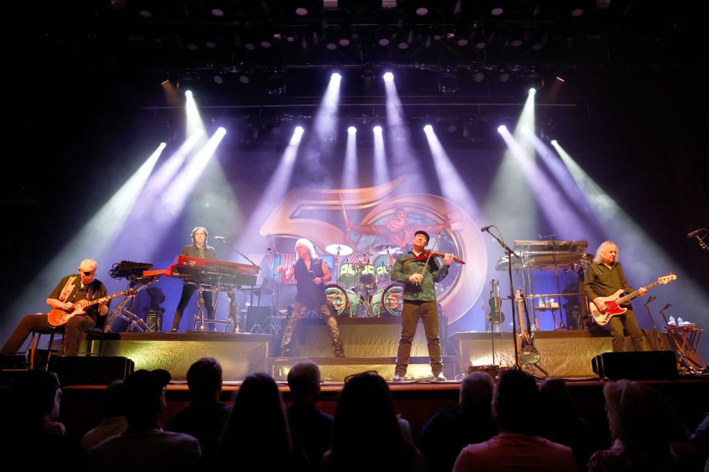 Richard Williams, Tom Brislin, Ronnie Platt, Joe Deninzon and Billy Greer of the band Kansas perform at the Ryman Auditorium on August 19, 2023 in Nashville, Tennessee