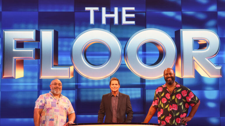 THE FLOOR: Rob Lowe (C) with contestants in the “Call My Bluff” episode of THE FLOOR airing Wednesday, Mar.12 (9:02-10:00 PM ET/PT on FOX.